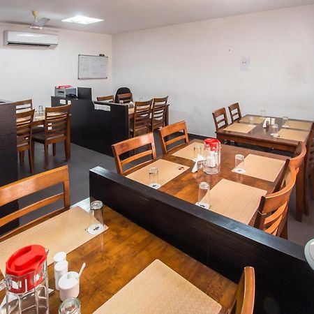 Siesta Star T. Nagar Hotel Ченай Екстериор снимка