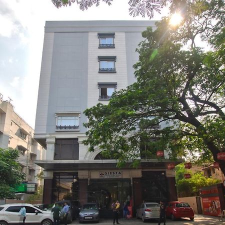 Siesta Star T. Nagar Hotel Ченай Екстериор снимка