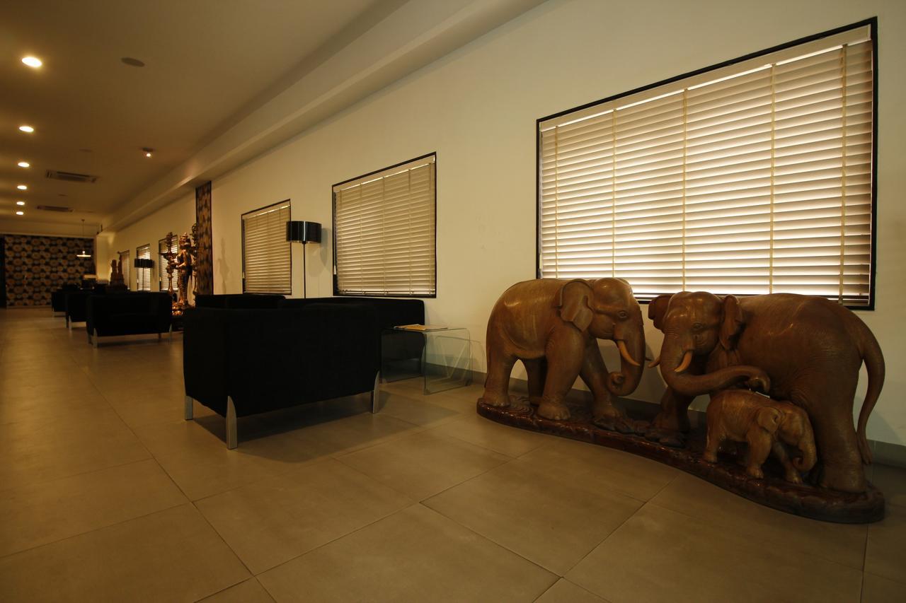 Siesta Star T. Nagar Hotel Ченай Екстериор снимка